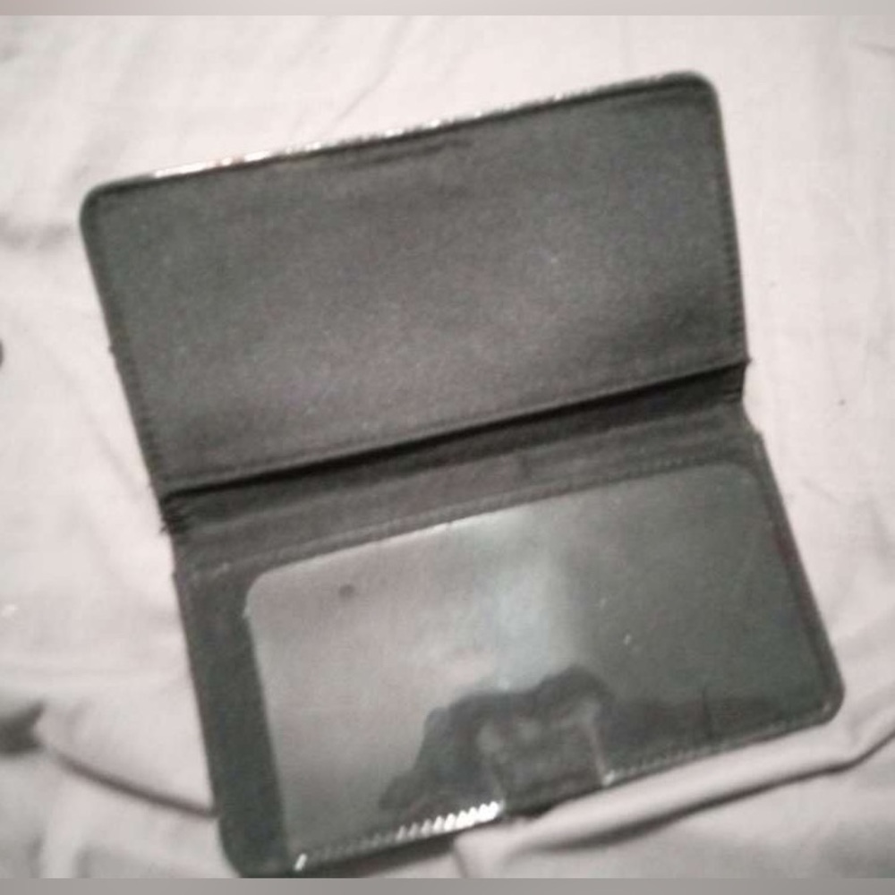Wallet - Picture 3 of 3